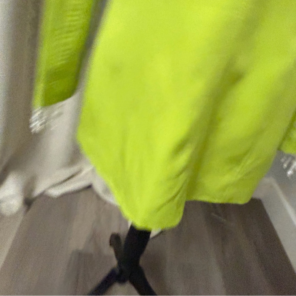 Muy Muy Green Embellished Women's Blazer - Picture 11 of 11